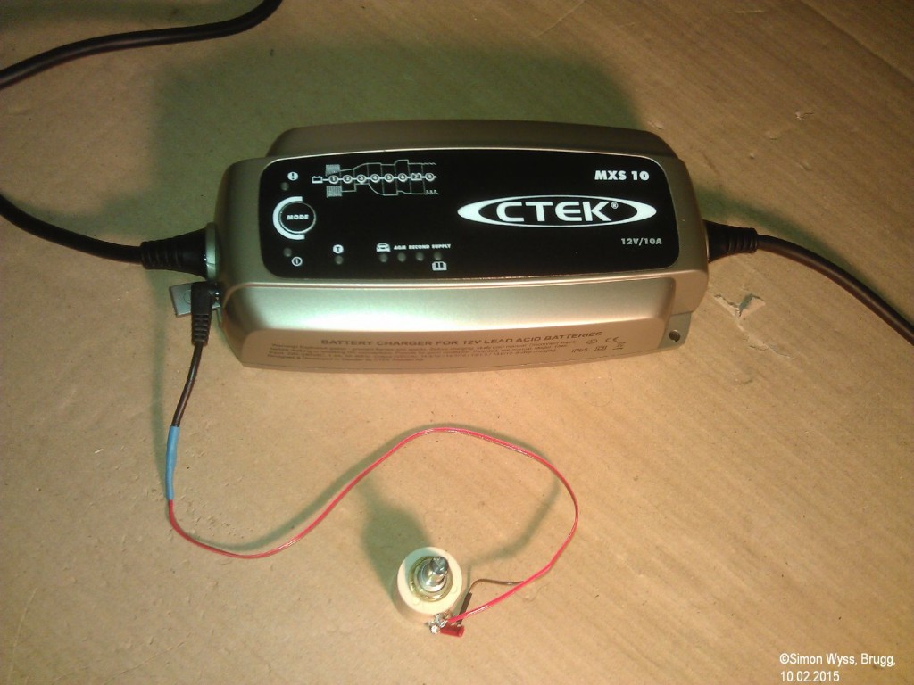 CTEK MXS 10 with attached potentiometer